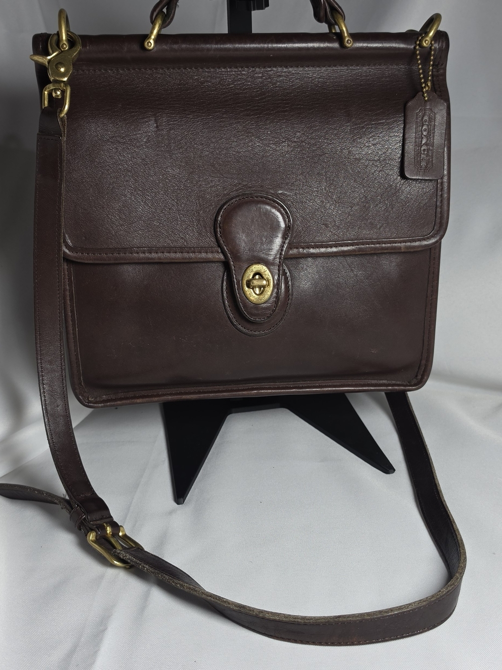 Vintage Coach Willis 9927 Mahogany Leather Crossbody USA Made Old Coach